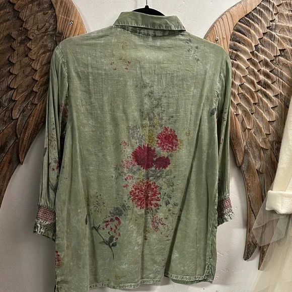 Vintage Green Floral Blouse - Picture 4 of 4